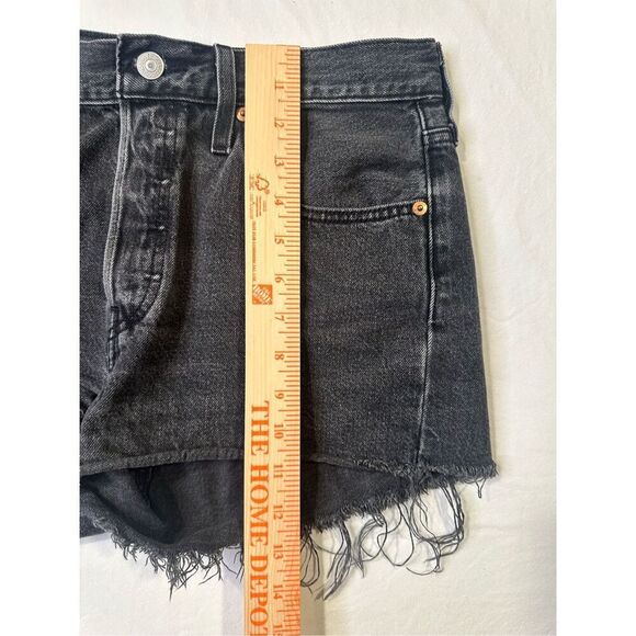 Levi’s 501 cut off black button down shorts, size W27 - Picture 4 of 8
